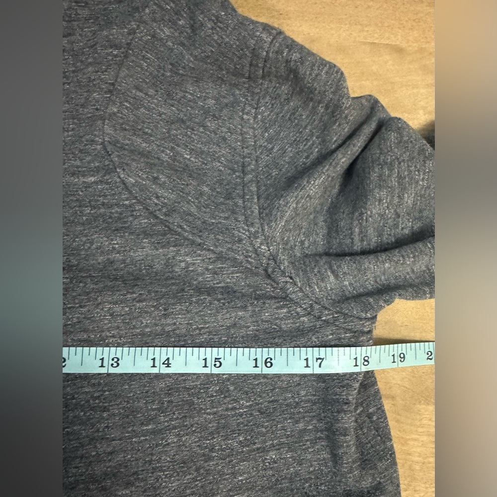 Lululemon Athletica That’s a Wrap jacket/sweater Gray - Picture 11 of 11